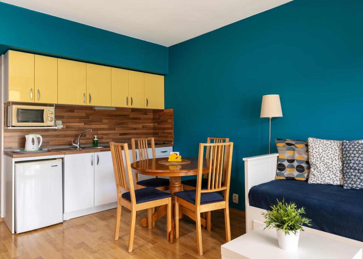 Apartment 353 Liptov Town ลิฟตอฟสกีมิคูลาช ภายนอก รูปภาพ